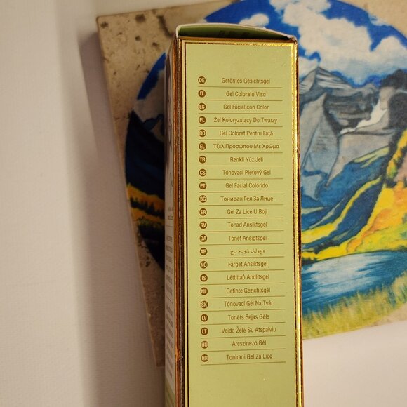 Pixi by Petra H2O Skintint Foundation - 0276 - Picture 8 of 13